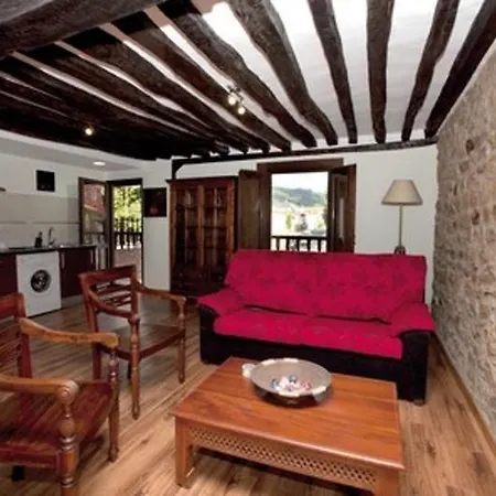 Residencial Los Mantos Apartamento *
