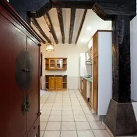 Residencial Los Mantos Apartamento *